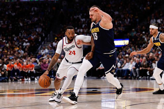 Norman Powell je dosegel 37, Nikola Jokić pa 41 točk. Oba sta zadela po sedem trojk. | Foto: Reuters