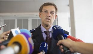 Miro Cerar trdi: Nisem podlegel lobistom