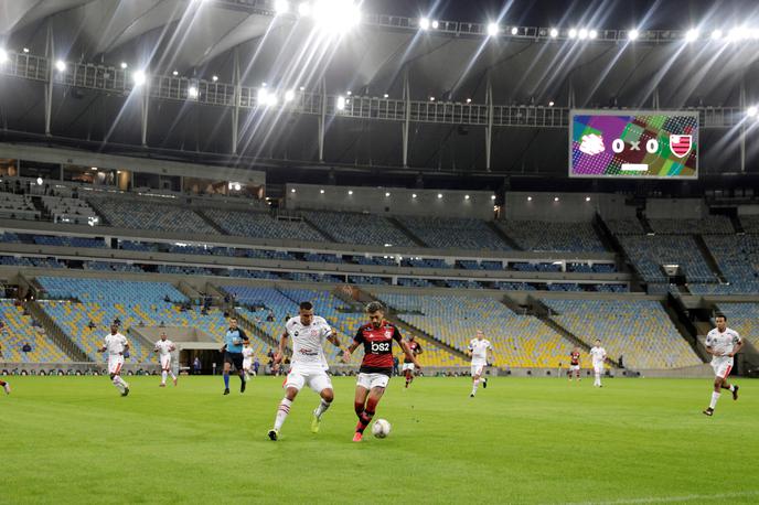 Flamengo Rio Maracana | Flamengo je pred praznimi tribunami nadigral moštvo Bangu. | Foto Reuters