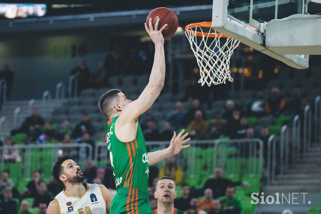 Cedevita Olimpija Umano Reyer.