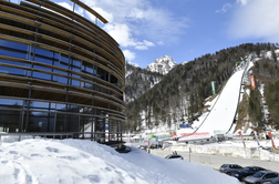 Tudi zaradi teh desetih je Planica nekaj posebnega. In obratno.