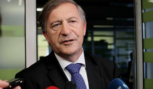 Erjavec ostro nad Tonina: "On je notoričen lažnivec" #video #arbitraža