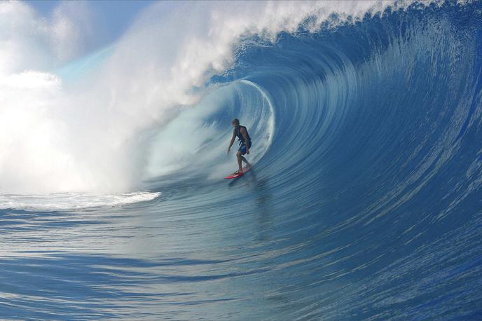 Surfanje deskanje na valovih Tahiti | Foto Guliver/Getty Images