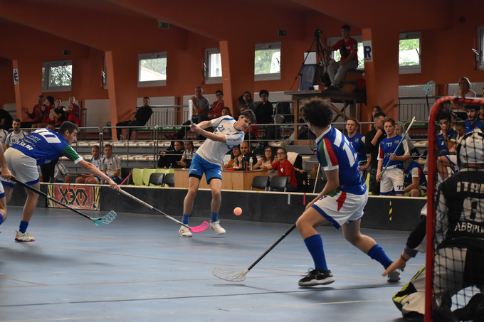 Slovenci se bodo v Škofji Loki merili z Danci, Italijani, Belgijci in Švicarji. | Foto: Dori Nyerges