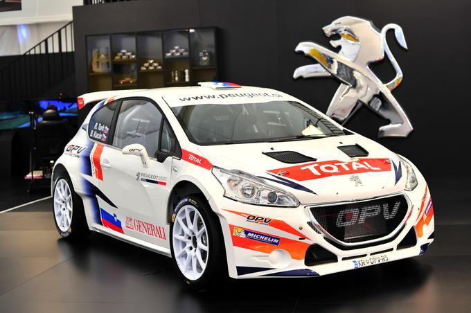 Slovenski peugeot 208 R5, ki stane okrog 250 tisoč evrov.  | Foto: Gregor Pavšič