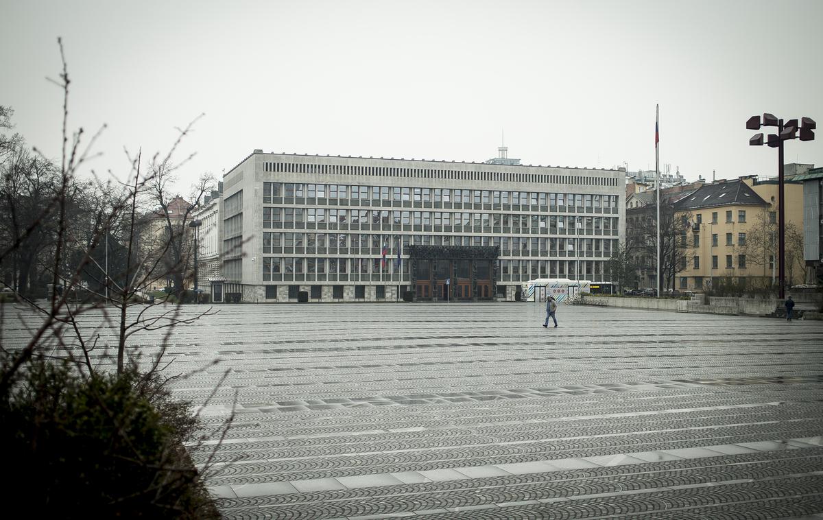 državni zbor parlament | V stavbi, kjer danes deluje slovenski parlament, je od 19. februarja leta 1959 sprva zasedala Skupščina Socialistične republike Slovenije. | Foto Ana Kovač