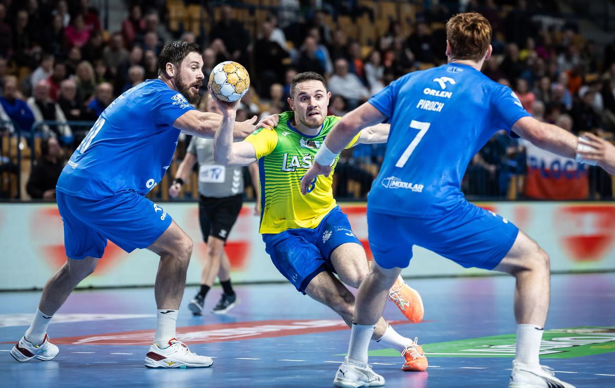 RK Celje Pivovarna Laško : Wisla | Celjani so v Zlatorogu izgubili s poljsko Wislo (25:30). | Foto Jure Banfi/alesfevzer.com