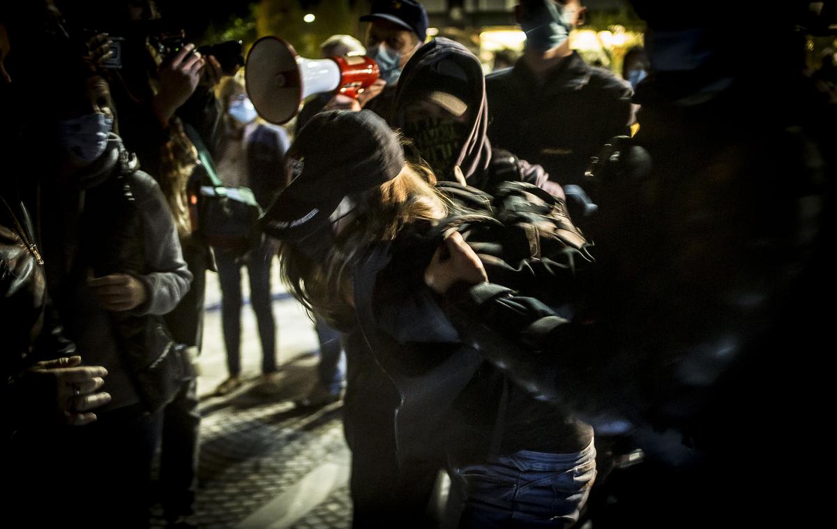 Protest Ljubljana | Na policiji ostro zavračajo očitke o nasilju nad udeleženci petkovega protestnega shoda. | Foto Ana Kovač