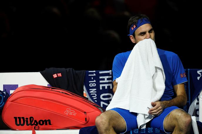 Roger Federer | Roger Federer je že na prvi tekmi naletel na mino. | Foto Reuters