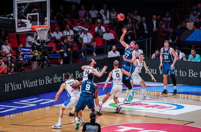 "To je bil za nas slab turnir, sem smo prišli, da zmagamo," je dejal Dončić. | Foto: FIBA