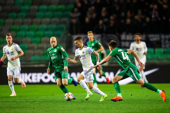 Ljubljančani upajo, da se bodo med premorom zbudili njihovi strelci. | Foto: Vid Ponikvar/Sportida