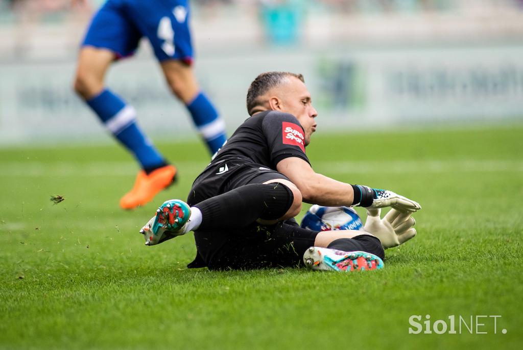 NK Olimpija : Hajduk Split