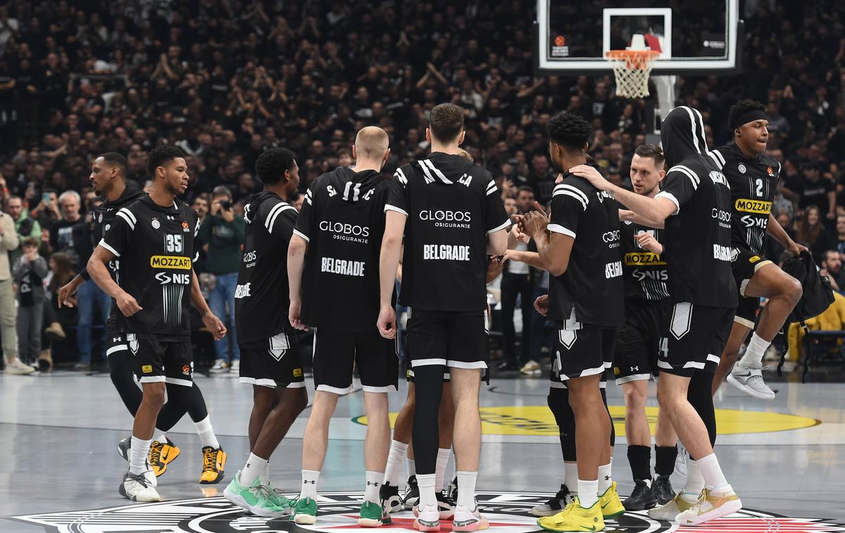 Partizan | Partizan je za play-in potreboval svojo zmago nad Valencio in poraz Efesa, a so Turki premagali Crveno zvezdo. | Foto Guliverimage