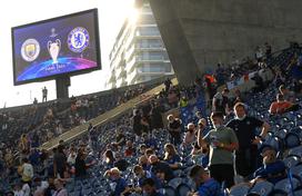 Manchester City Chelsea finale Porto Navijači