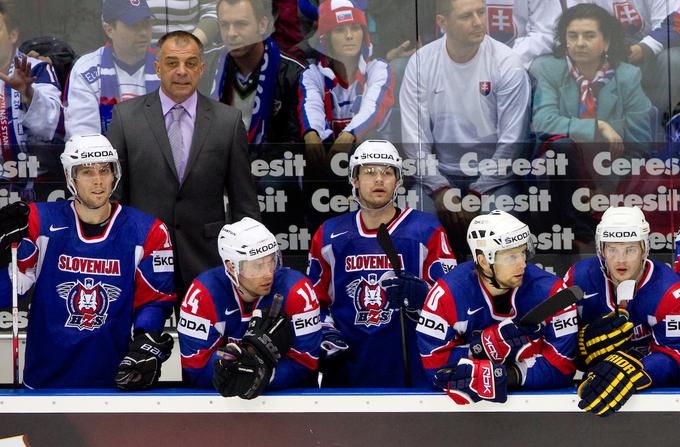 Na svetovno prvenstvo elitne divizije leta 2011 je slovensko falango odpeljal Matjaž Kopitar. | Foto: Vid Ponikvar