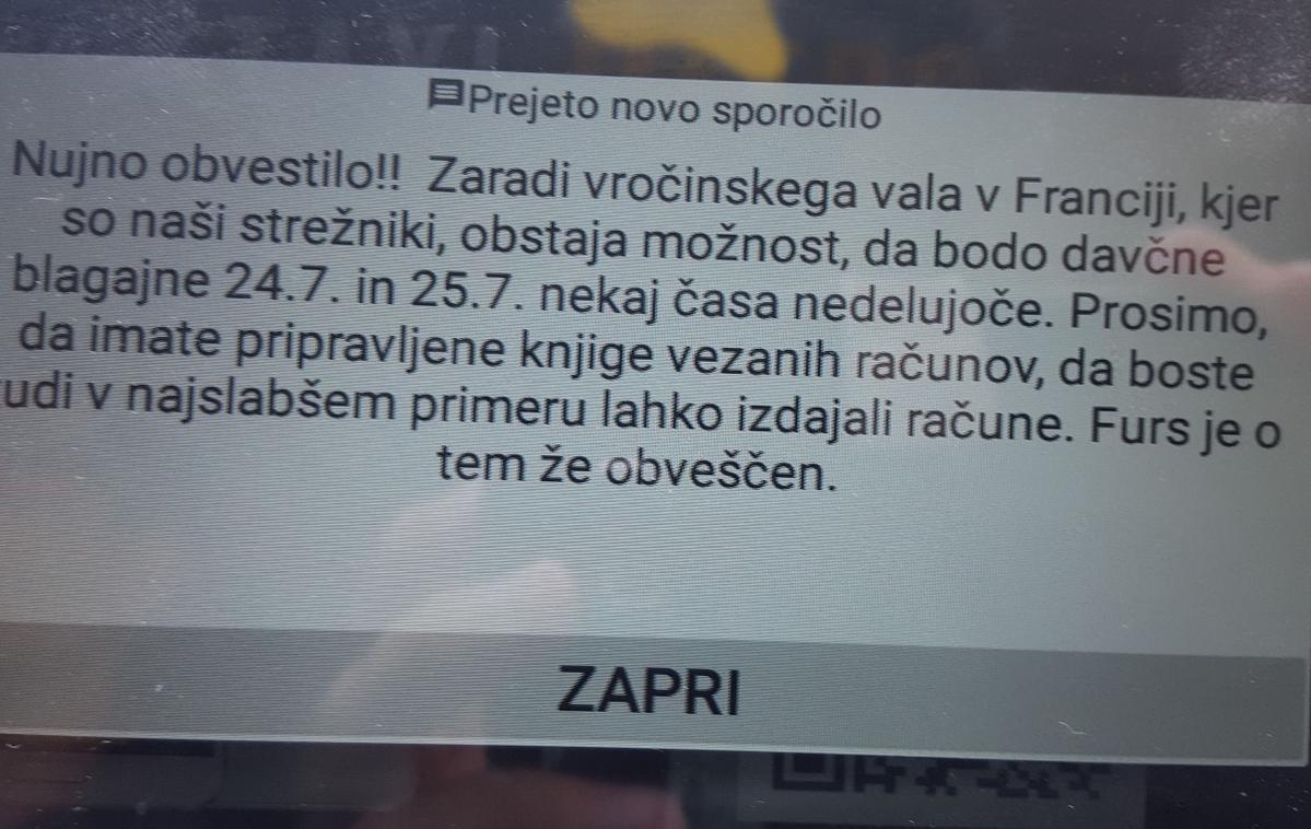 Davčna blagajna težava | Če davčne blagajne ne bi delovale, morajo imeti ponudniki za izdajo računov pripravljene pri Fursu potrjene vezane knjige računov. | Foto Siol.net