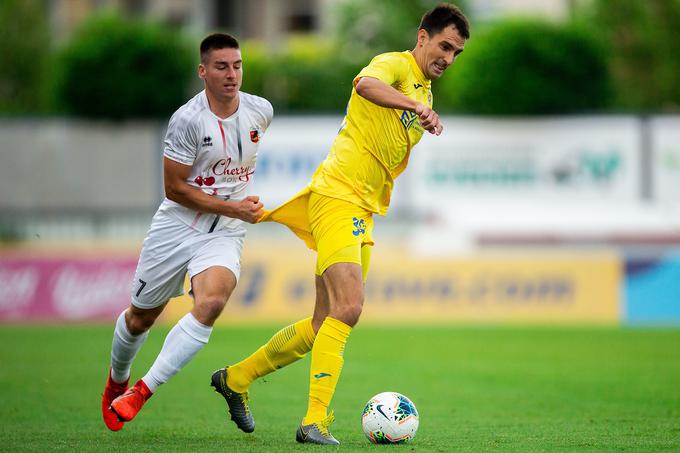 Od bogate nogometne poti se je poslovil v dresu Domžal. | Foto: Vid Ponikvar