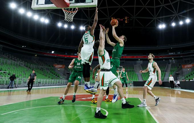 Slovenska košarkarska klasika: Olimpija vs. Krka | Foto: Sportida