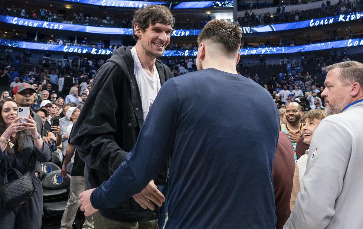 Boban Marjanović | Boban Marjanović je velik prijatelj Luke Dončića, maja letos ga je prišel podpret na tekmo med Dallas Mavericks in LA Clippers. | Foto Guliverimage