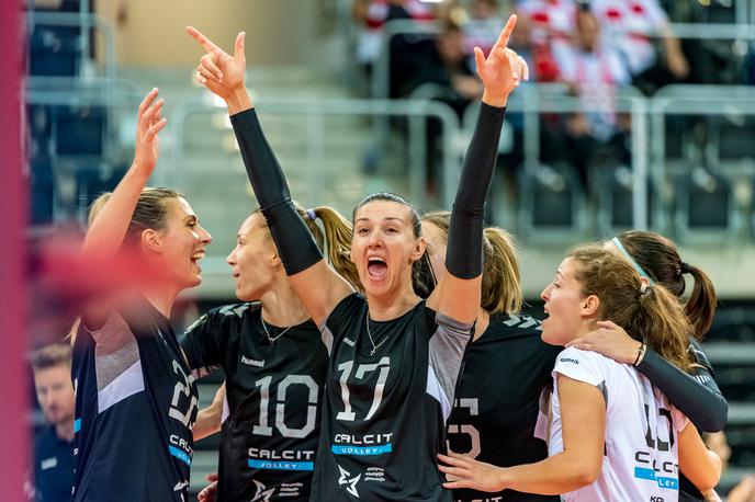 Calcit Volley | Kamničanke so zmagale brez izgubljenega niza. | Foto CEV