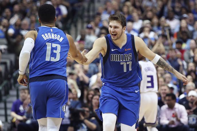 Luka Dončić | Nastop Luke Dončića v noči na torek proti Minnesoti naj bi bil še pod vprašajem. | Foto Reuters