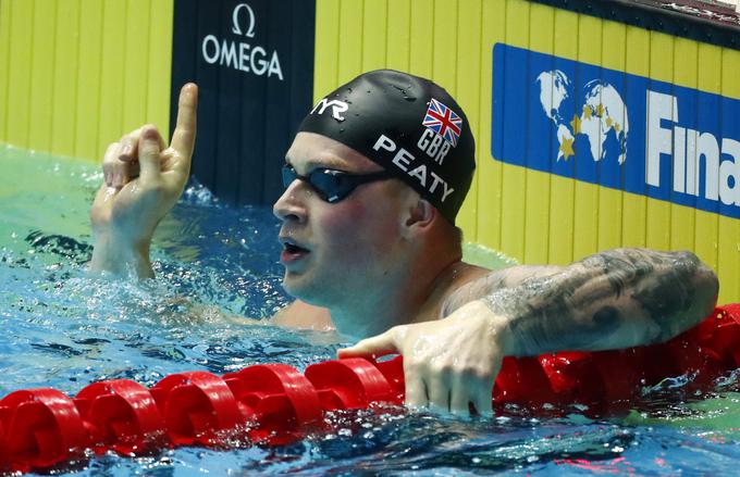 Adam Peaty je gladko zmagal na 50 metrov prsno. | Foto: Reuters