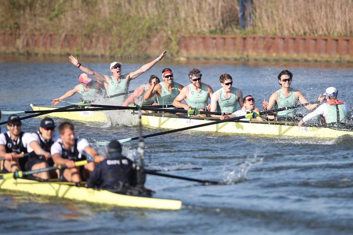 Cambridge - Oxford 2021 | Posadka Cambridgea je dobila letošnjo regato z Oxfordom. | Foto Reuters