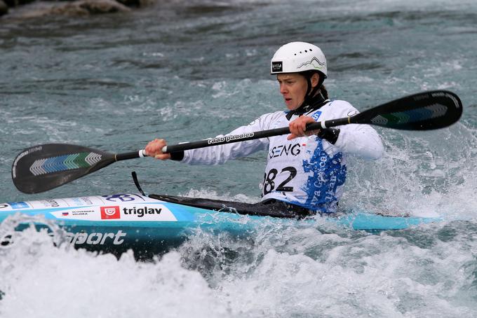 Urša Kragelj kljub stopničkam ni bila zadovoljna. | Foto: Nina Jelenc