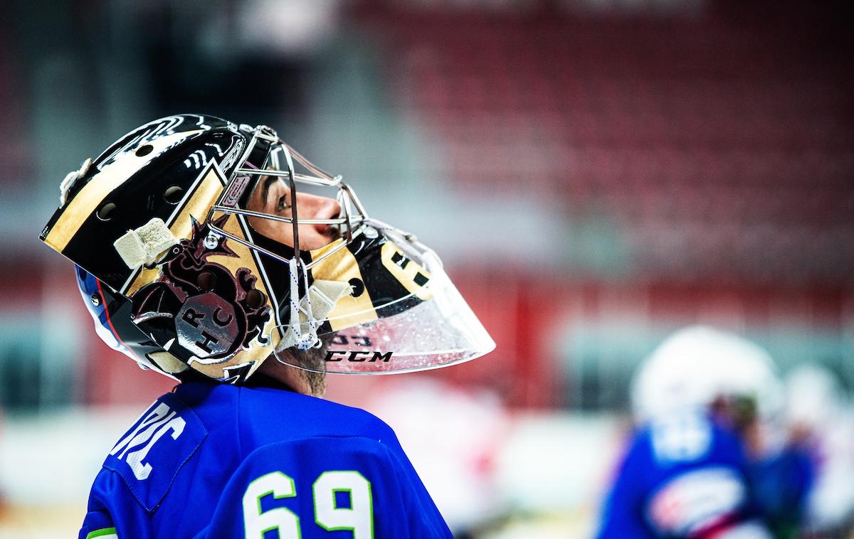 slovenska hokejska reprezentanca Japonska olimpijske predkvalifikacije Matija Pintarič | Matija Pintarič se je znašel v ekipi, ki je najbolj zaznamovala skupinski del lige prvakov. | Foto Peter Podobnik/Sportida