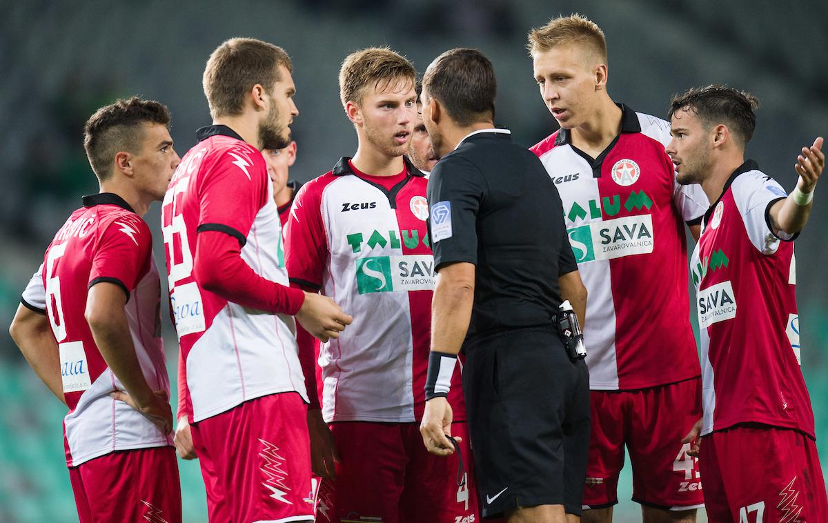 Aluminij Olimpija | Nogometaši Aluminija bodo v spomladanski del vstopili v nedeljo z gostovanjem v Kranju. Dvoboj si boste v neposrednem prenosu lahko ogledali na Planet 2. | Foto Morgan Kristan / Sportida