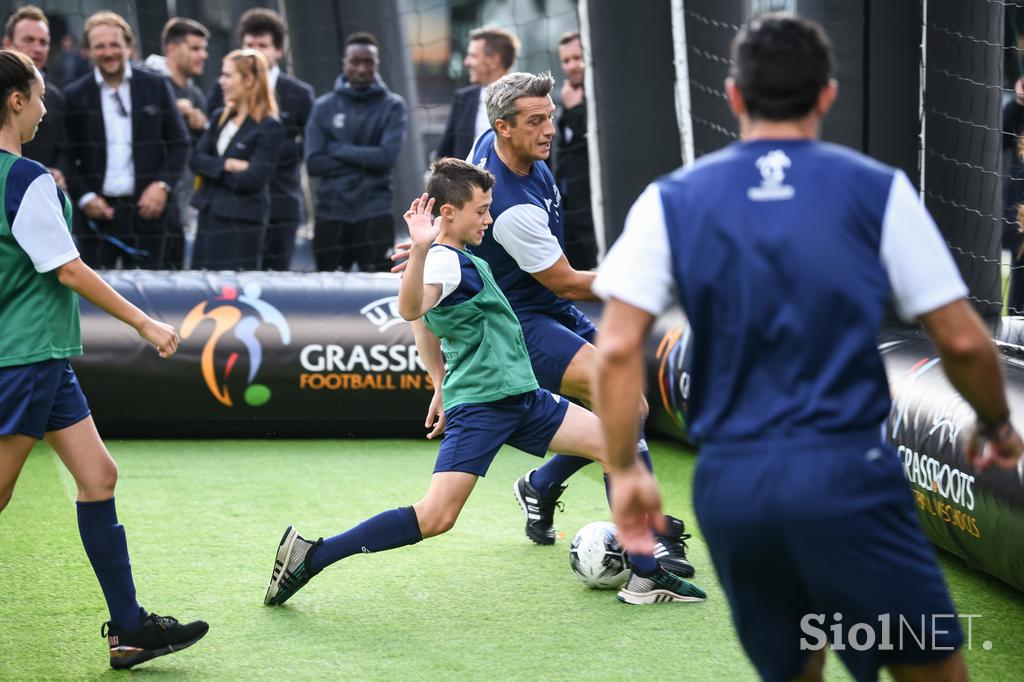 Uefa Ljubljana 2019 Trg Republike Nogomet v šolah