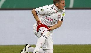 Schweinsteiger končal za februar