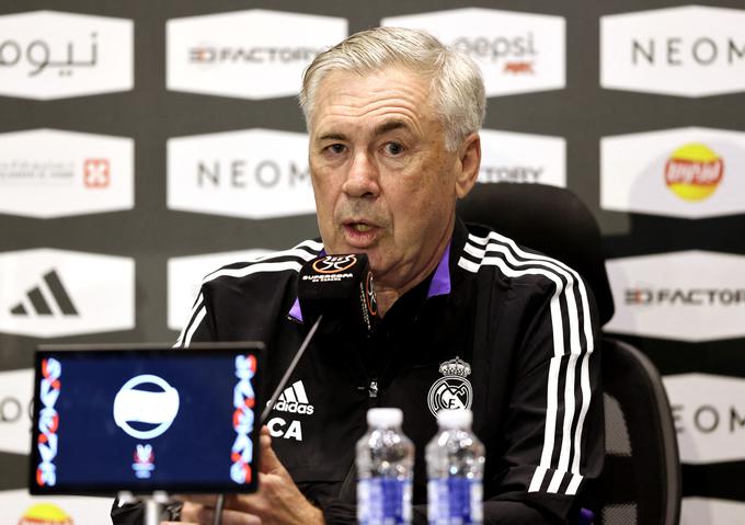 Carlo Ancelotti se zaveda pritiska, ki ga čuti njegova ekipa. | Foto: Reuters