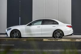 Mercedes-benz razred C 300 d