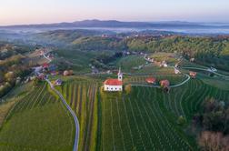 Bela krajina vas vabi na raziskovanje med Gorjanci in Kolpo