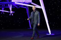 Richard Branson, Virgin Galactic, Jeff Bezos, Blue Origin