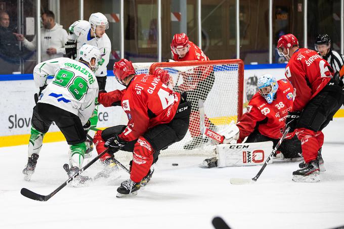 Olimpija bo igrala v ligi IceHL, Jeseničani pa v Alpski ligi, v kateri bo po odhodu zmajev in Pustertala na boljšo sliko moči treba počakati nekaj krogov. | Foto: Grega Valančič/Sportida