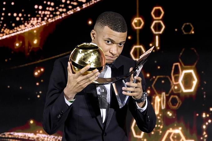 Kylian Mbappe je bil razglašen za najboljšega igralca v letu 2021. | Foto: Guliverimage/Vladimir Fedorenko