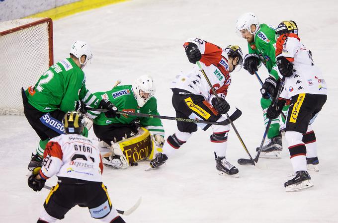 Čehi so v ligi EBEL igrali devet sezon, največji uspeh so dosegli leta 2016, ko jih je v finalu zaustavil Salzburg. | Foto: Vid Ponikvar