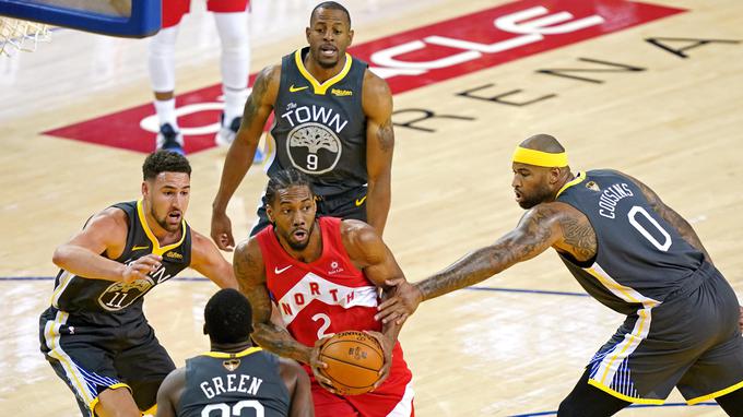 Kawhi Leonard je bil nerešljiva uganka v finalu. Toronto je popeljal do naslova prvaka. | Foto: Reuters