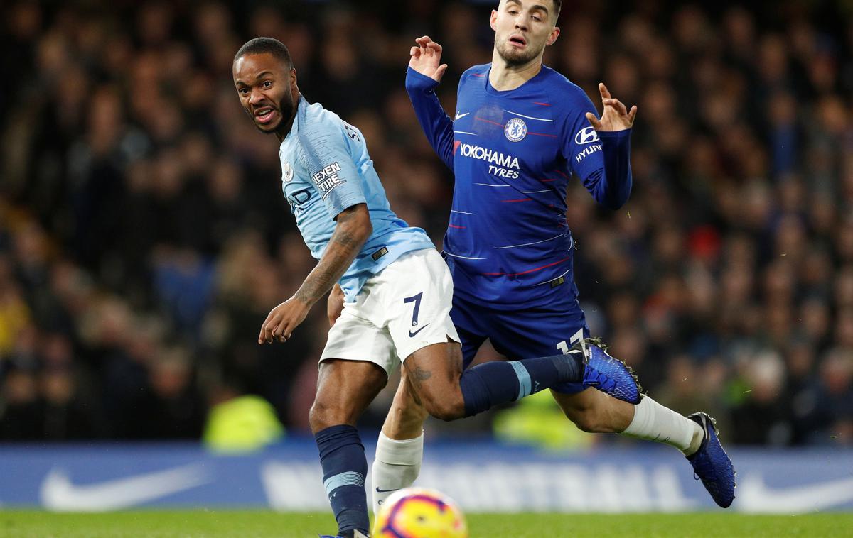 Chelsea Manchester City Raheem Sterling | Raheem Sterling je bil v soboto tarča rasističnih opazk. | Foto Reuters