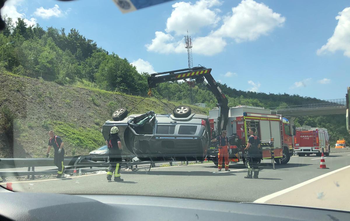 prometna nesreča primorska avtocesta | Foto bralka