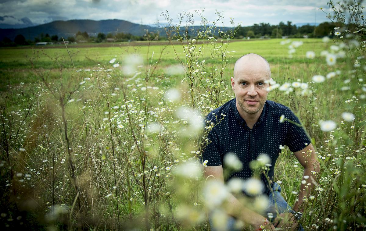 Alex Jordan | Valižan Alex Jordan, 43-letni učitelj angleškega jezika, ki v Ljubljani poučuje v več jezikovnih šolah, se v Sloveniji želi ustaliti. | Foto Ana Kovač