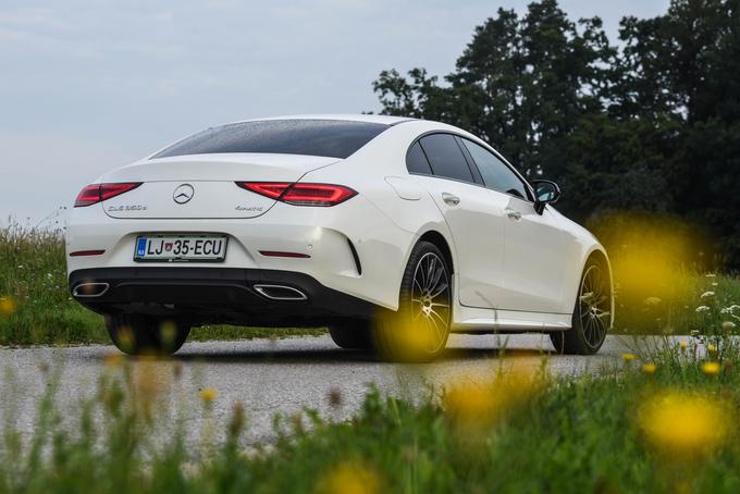 CLS je z vstopom v tretjo generacijo postal oblikovno zrelejši. Največji ljubitelji znamke bi lahko nad tem nekoliko vihali nos. | Foto: Gašper Pirman