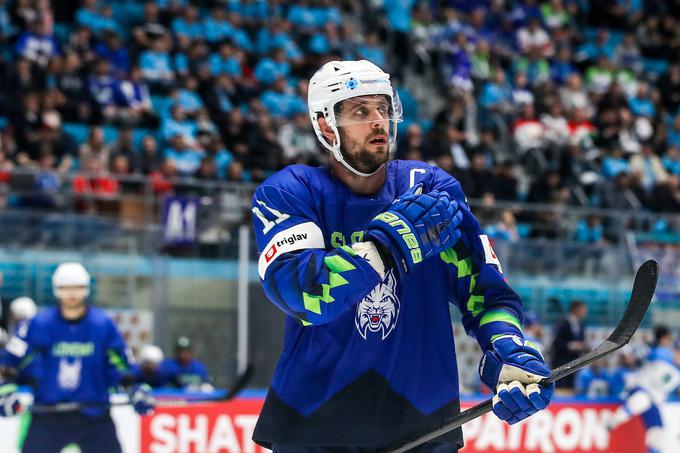 Matjaž Kopitar ima na voljo skoraj vsa najmočnejša orožja, tudi NHL-zvezdnika Anžeta Kopitarja. Bo pa od standardnih členov manjkal branilec Jurij Repe.
 | Foto: Matic Klanšek Velej/Sportida