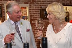 Charles in Camilla na obisku pri sosedih