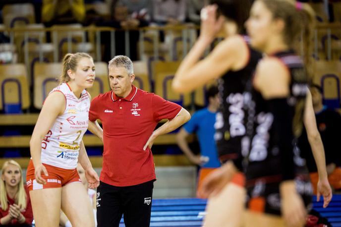 Bruno Najdič | Bruno Najdič se je vrnil na klop bankirk. | Foto Vid Ponikvar