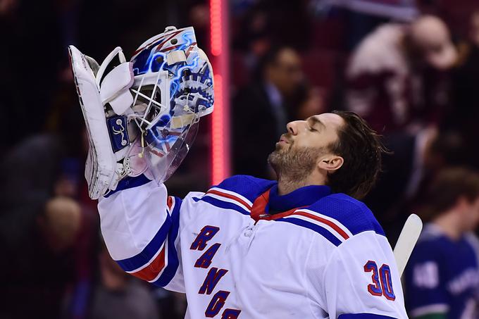 Henrik Lundqvist je po težavah s srcem letos uradno končal kariero. | Foto: Reuters