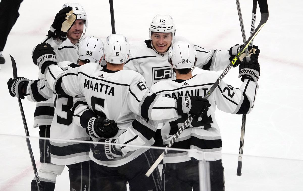 Los Angeles Kings | Hokejisti Los Angeles Kings so še drugič v štirih dneh premagali Kojote iz Arizone. | Foto Reuters