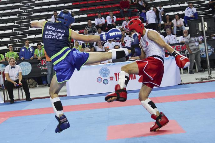 Jakob Šimnic | Slovenska reprezentanca v kikboksu se je s svetovnega prvenstva v Turčiji vrnila z dvema zlatima in eno bronasto medaljo. Jakob Šimenc (na sliki) je naslov prvaka osvojil v disciplini kick-light. | Foto KBZS